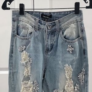 Lea & Viola Embellished Boyfriend Jeans